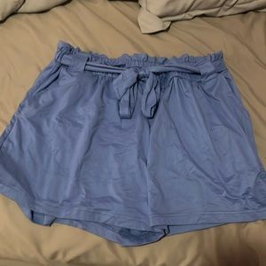 Blue shorts with bow